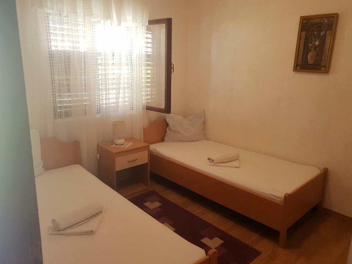 Guest House Alisa Hvar Town Kültér fotó