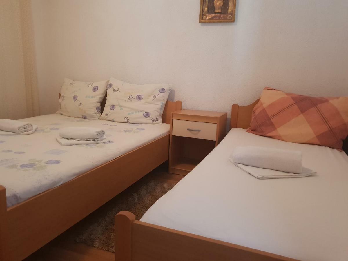 Guest House Alisa Hvar Town Kültér fotó